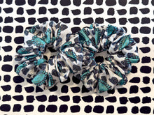Load image into Gallery viewer, RTS - Scrunchie - Cow Conch
