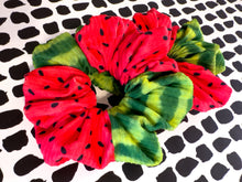 Load image into Gallery viewer, RTS - Scrunchie - Watermelon